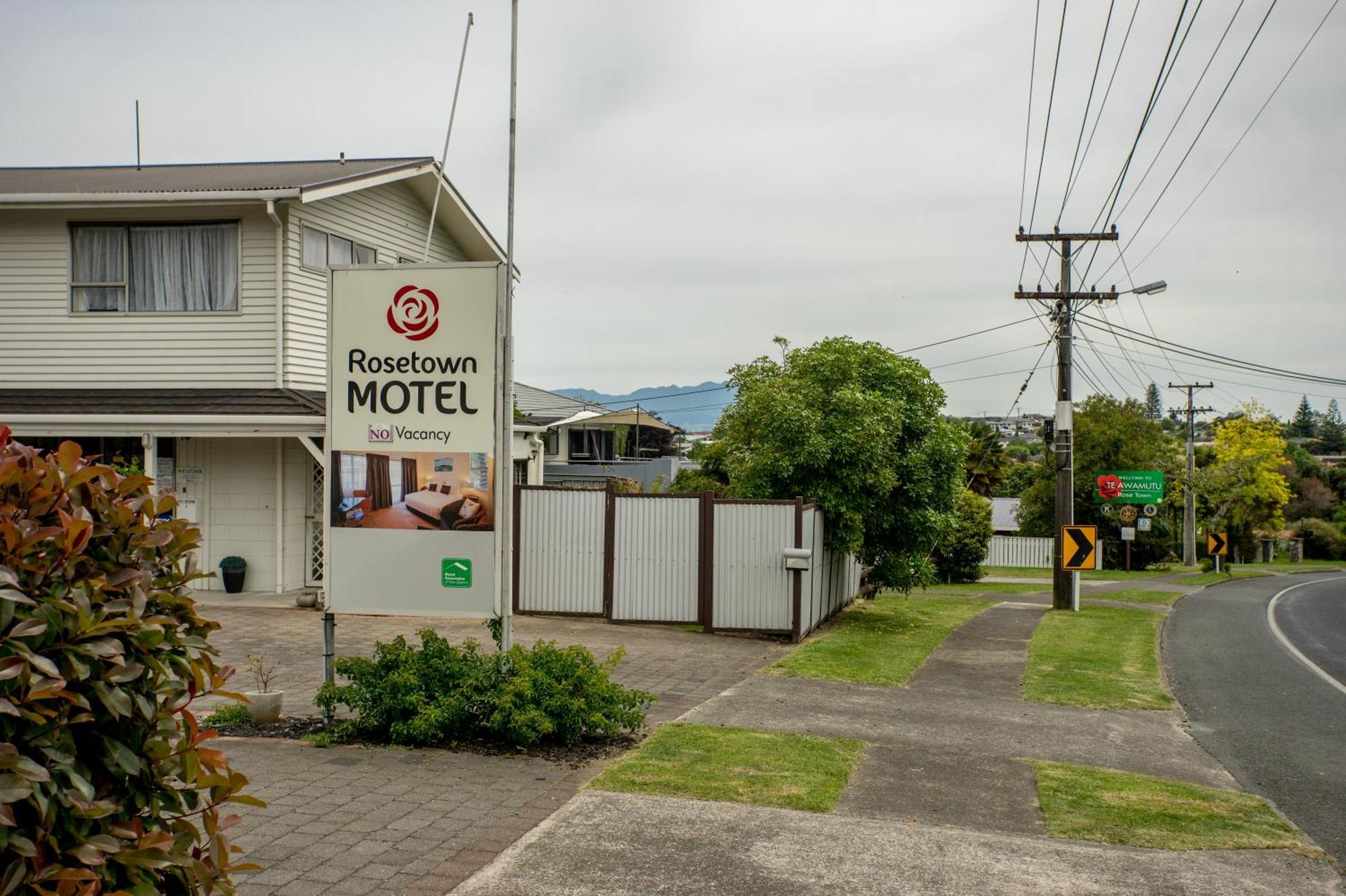 Rosetown Motel Te Awamutu Buitenkant foto